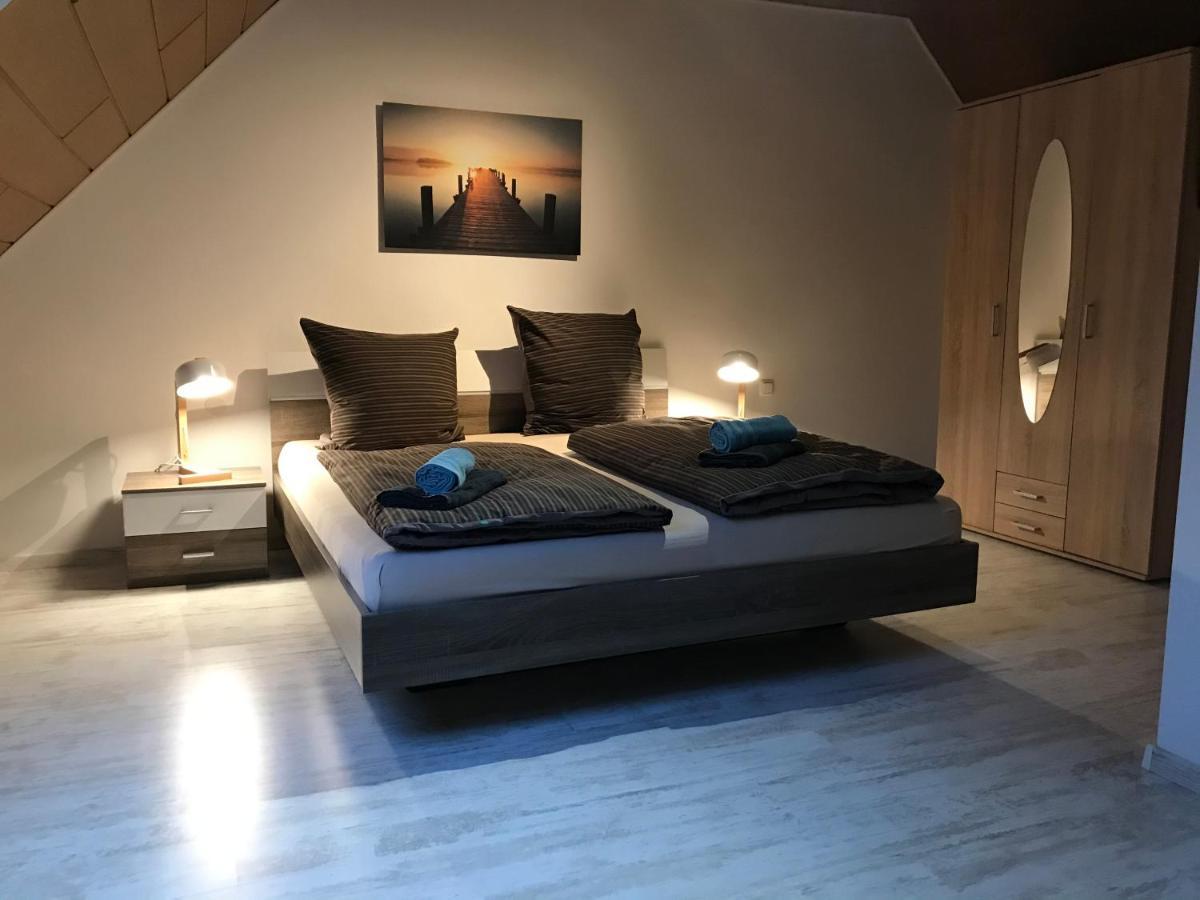 Monteur - Privat Zimmer Langerwehe Geich エクステリア 写真